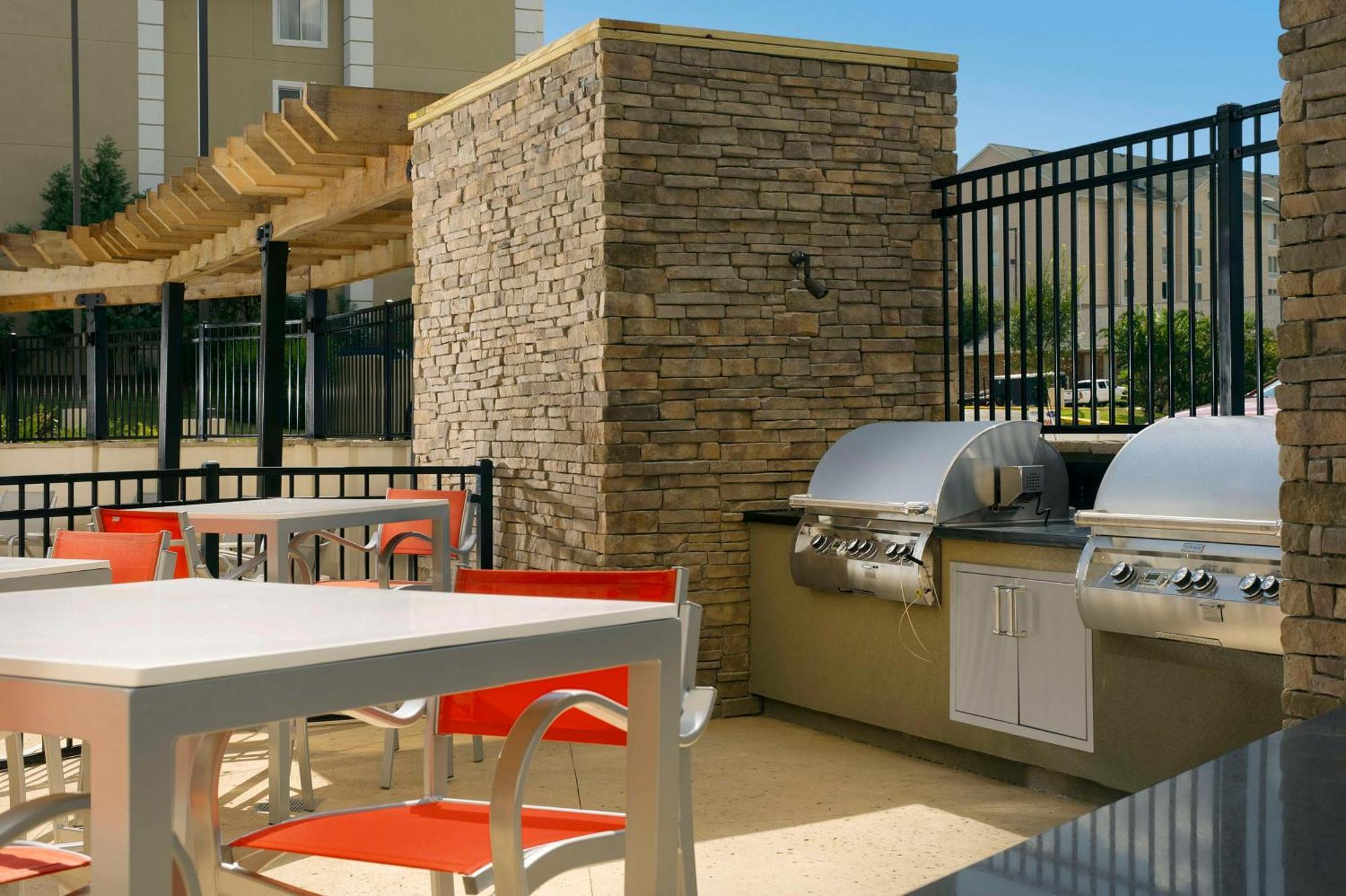 Home2 Suites By Hilton Hattiesburg Εξωτερικό φωτογραφία